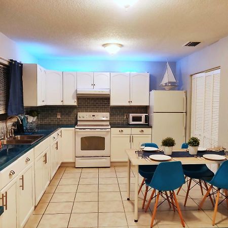 Manatee River Cottage In Historical Oldtown, Sleeps Up To 7 People Palmetto Zewnętrze zdjęcie