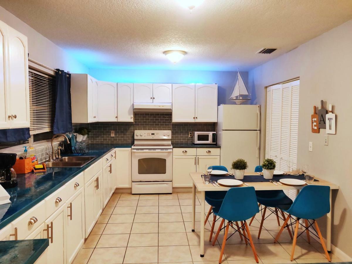 Manatee River Cottage In Historical Oldtown, Sleeps Up To 7 People Palmetto Zewnętrze zdjęcie
